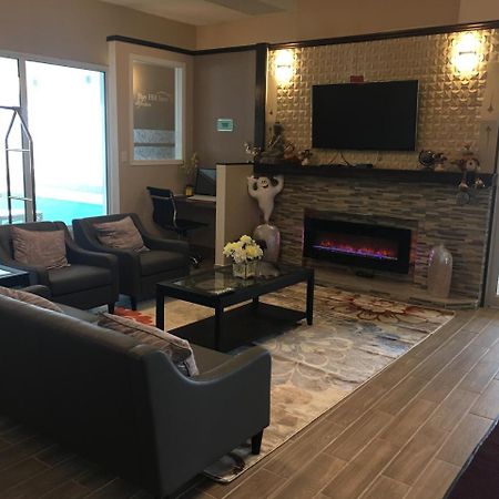 Bay Hill Inns & Suites Neepawa Exteriér fotografie