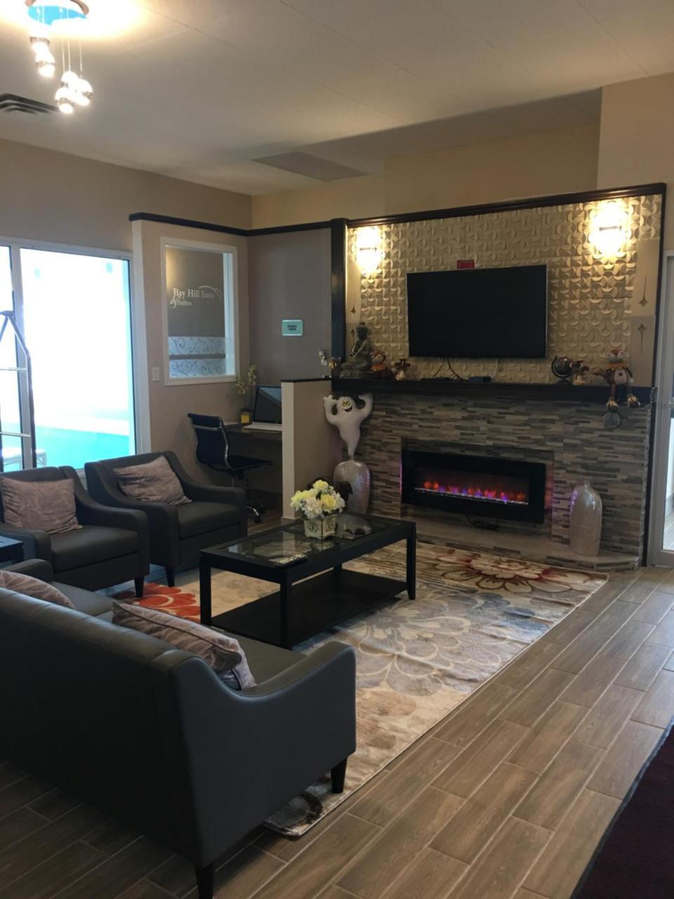 Bay Hill Inns & Suites Neepawa Exteriér fotografie